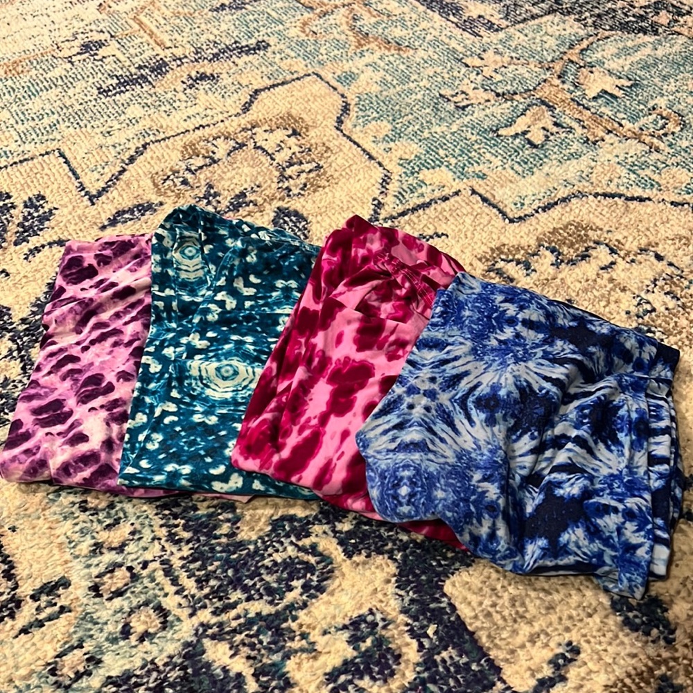 Lularoe tie dye leggings -4 pairs